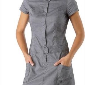 Arcteryx athletic dress